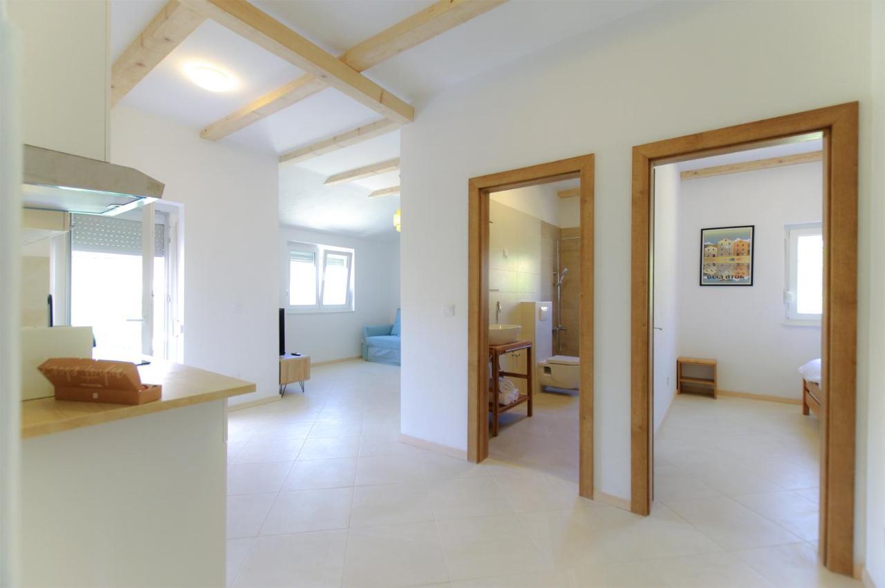 Apartmani Porat Sali Exteriör bild
