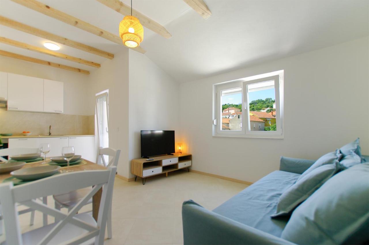 Apartmani Porat Sali Exteriör bild